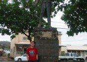 captaincookstatue
