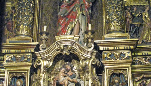 barcelonacathedralsidealter