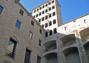 barcelonaoldcitybuildings