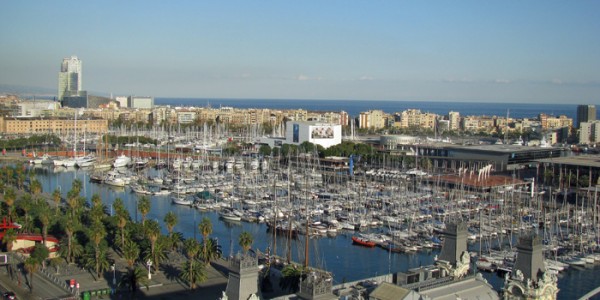 columbusmonumentbarcelonamarina